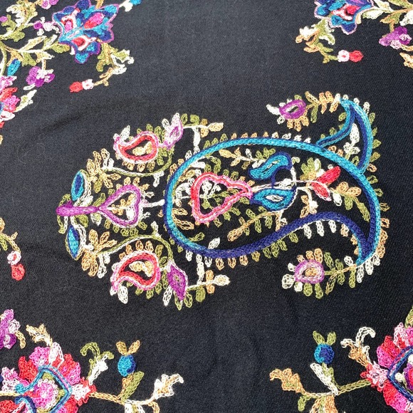 Black Hand Embroidered Cashmere Shawl - Picture 2 of 8